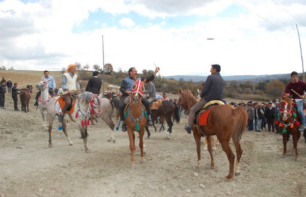 Dargılda Dillere Destan Düğün