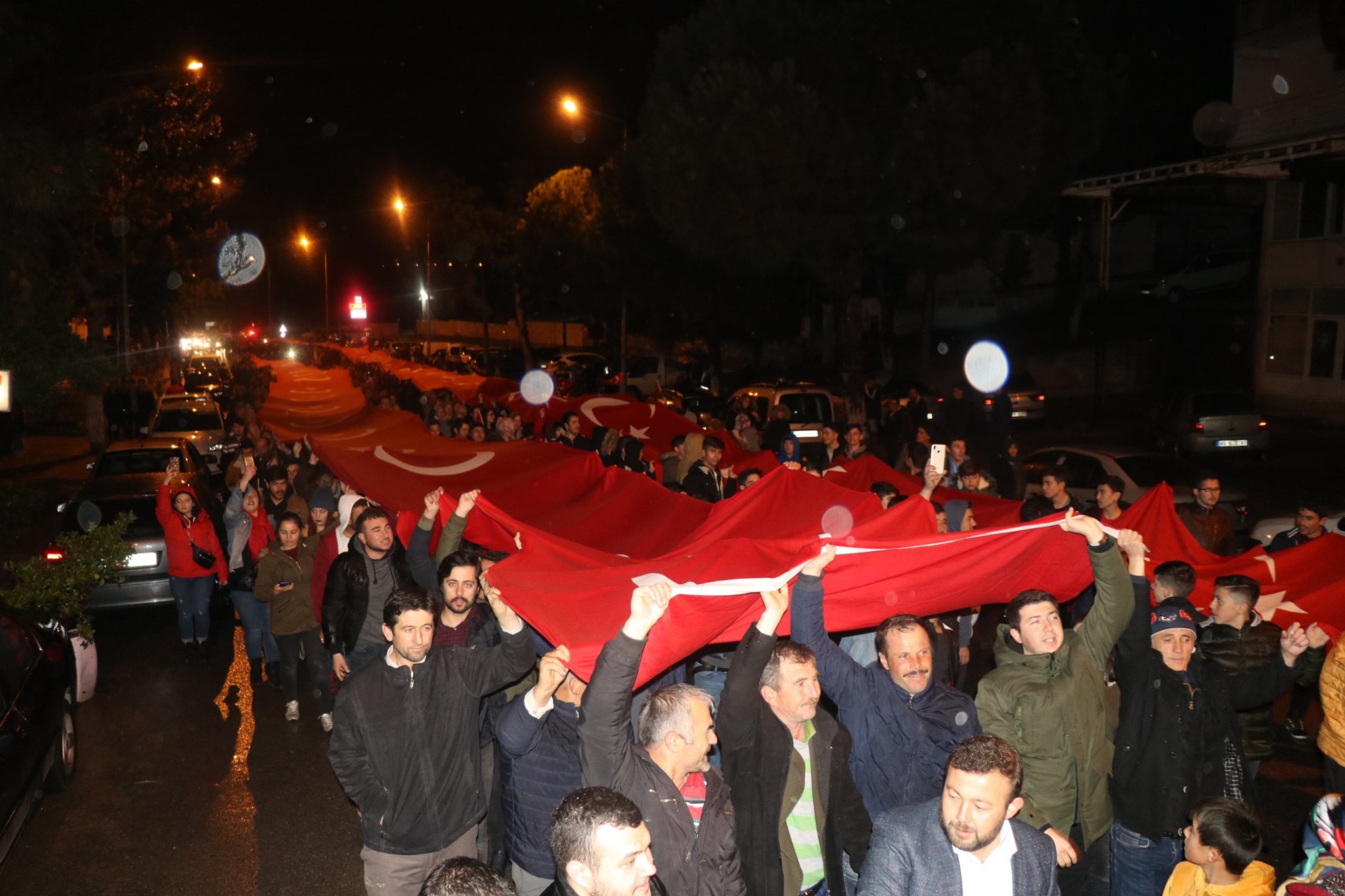 Gördes İdlib Şehitleri İçin Yürüdü