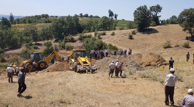 Su Bulmak İçin Açtıkları Çukur Hayatlarına Maloldu