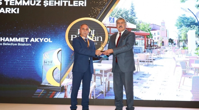 Kent ve Başkan Dergisinden Başkan Akyol'a Ödül