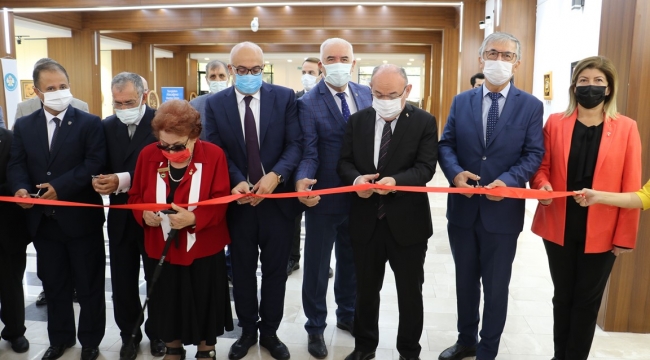 Serginin Geliri Öğrencilere Burs Olacak