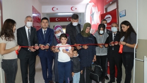 Yüksekokula Şehit Ertaş Kütüphanesi