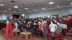 Belediyeden Çocuklara Okula Merhaba Eğlencesi