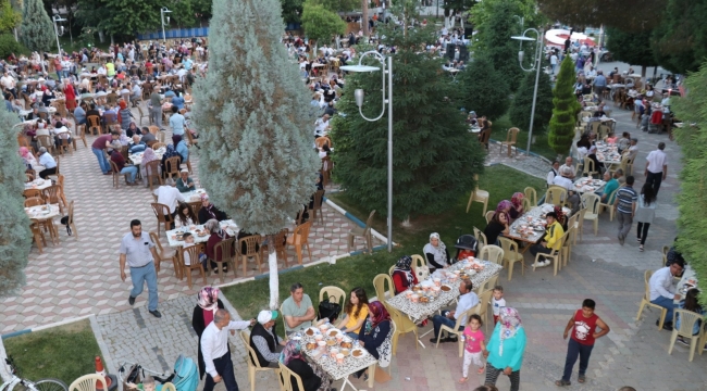 Başkan Akyol'dan Geleneksel İftar Sofrasına Davet