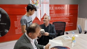 Gazeteci Yazar Ahmet İnce Öğrencilerle Buluştu