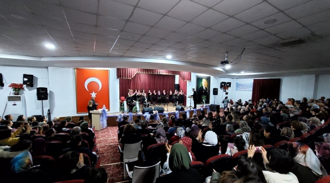 Türk Müziği Konseri Mest Etti