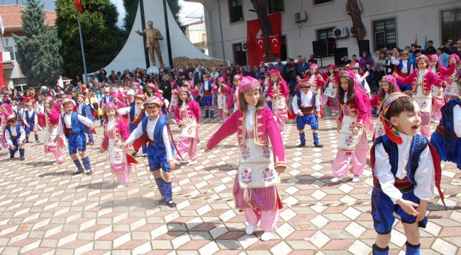 23 Nisan'ı Coşku ve Gururla Kutladık