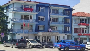 Demirci Polis Lojmanlarında Şüpheli Ölüm