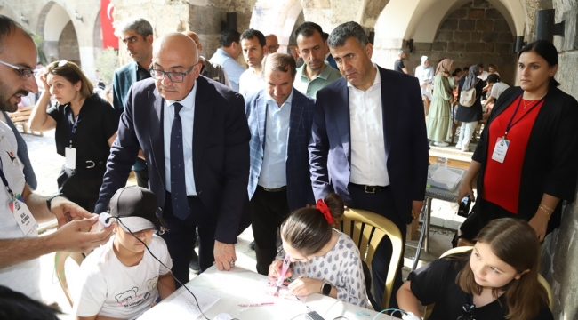 MCBÜ Deprem Bölgesinde Bilim Şenliği Düzenledi