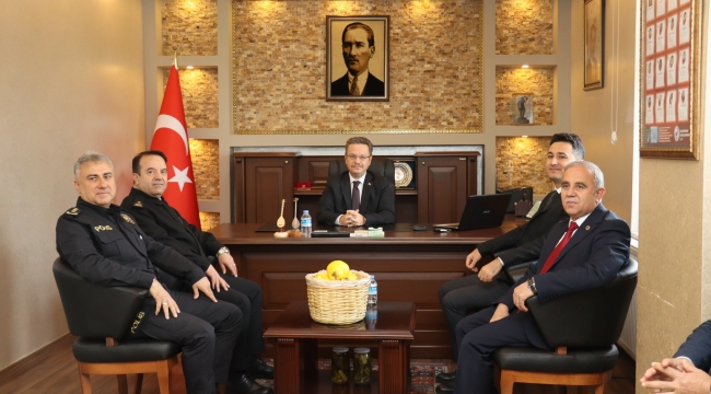 Vali Ünlü İlçemizde İncelemelerde Bulundu