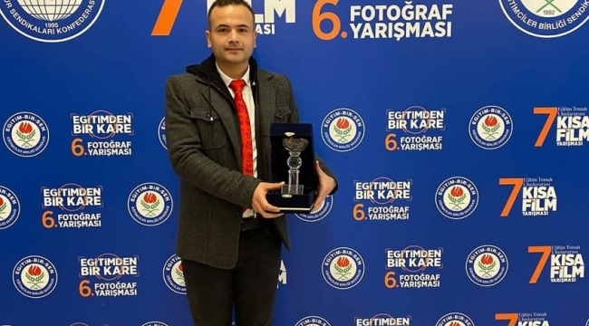 Emre Hocanın Kısa Filmine Ödül Yağdı