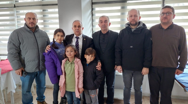 Başkan Akyol'dan Gördesli Gazetecilere Jest