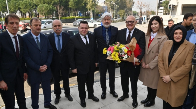 Başkan Ergün Ak Parti İl Teşkilatıyla Buluştu