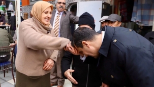 CHP Büyükşehir Adayı Zeyrek'ten Annelere Söz