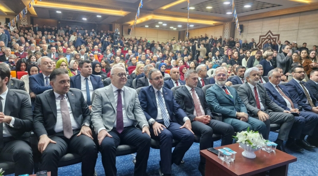 Ak Parti'nin Manisa Adayları Düzenlenen Toplantıyla Tanıtıldı