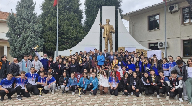 Gördes'te Oryantiring Heyecanı Yaşandı