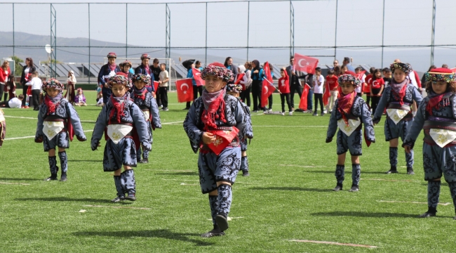 23 Nisan Kutlamalarında Büyük Coşku