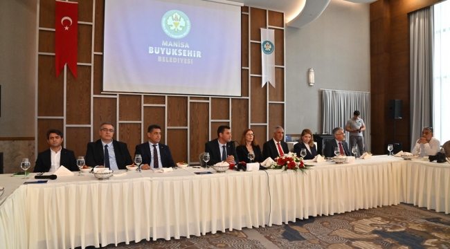Başkan Zeyrek Büyükşehirde A Takımını Tanıttı