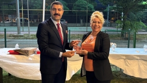 Adliye Personeli Veda Yemeğinde Buluştu