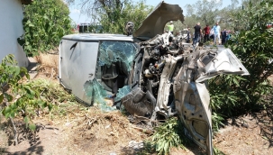 Otobüsle Kamyonet Çarpıştı Yaralılar Var