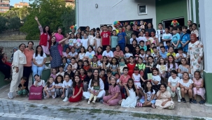 Gençlik Merkezinden Yaz Kurslarına Veda Programı