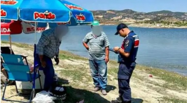 Jandarmadan Kaçak Balıkçılara Ceza