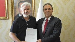 Ak Parti Gördes İlçe Başkanlığına Av.Veli Dündar Atandı