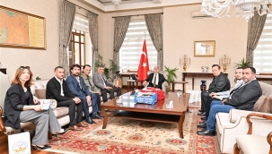 Ticaret ve Sanayi Odası Vali Özkan'ı Ziyaret Etti