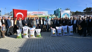Başkan Zeyrek Hububat Tohumu Dağıtım Törenine Katıldı