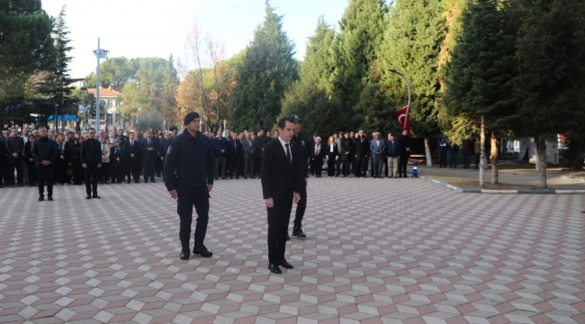 Ulu Önder Atatürk'ü Saygı ve Minnetle Andık