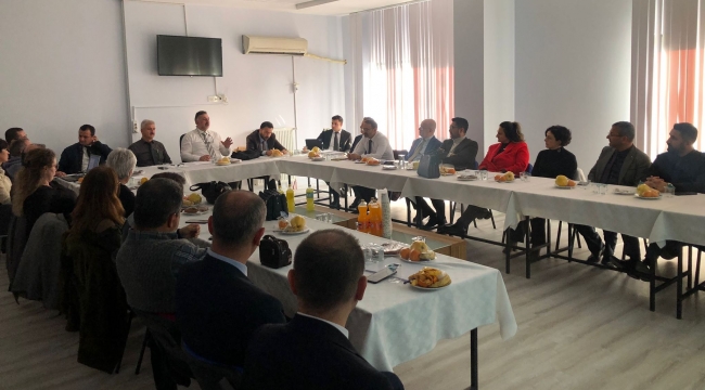 Aile ve Sosyal Hizmetler Müdürleri Gördes'te Buluştu