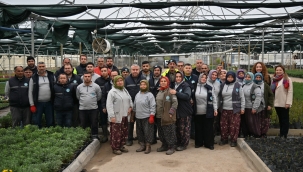 Manisa Düşük Su Tüketimi Olan Bitkilerle Güzelleştiriliyor