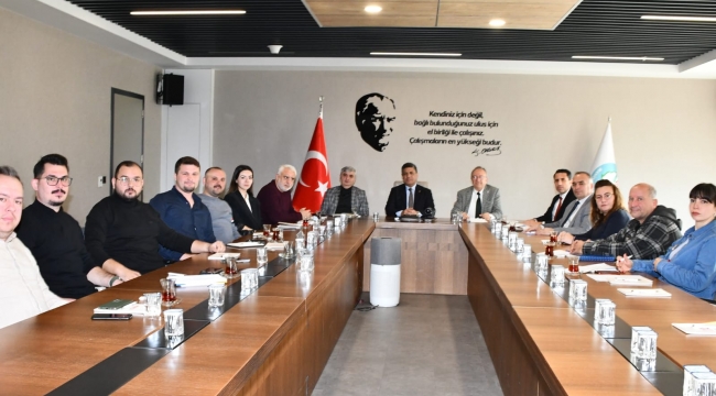 Büyükşehir Süt Üretiminde Kalite ve Verim İçin Alıcı Firmalarla Buluştu