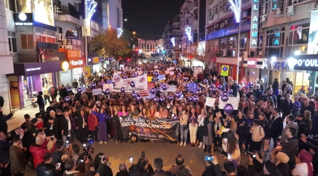 Manisa'da Kadınlar Eşitlik ve Özgürlük İçin Yürüdü