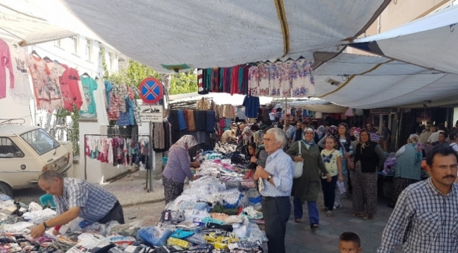 Nerede O Eski Bayram Pazarları?