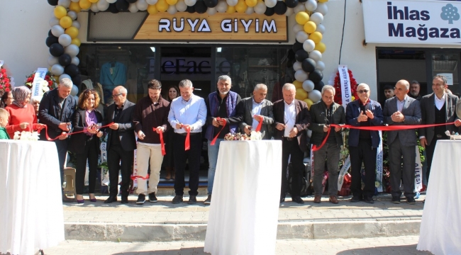 Rüya Giyim Defacto Düzenlenen Törenle Açıldı