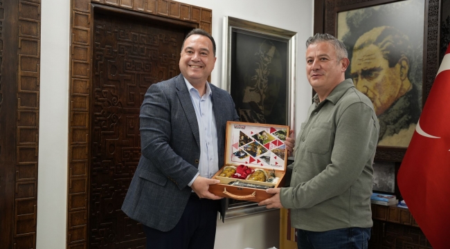 Başkan Dutlulu'dan Gördes Ziyareti