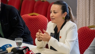 Başkan Özalper:"Ekrem Başkanın Sosyal Medya Hesabını Kapatmak Halk İradesine Müdahaledir"