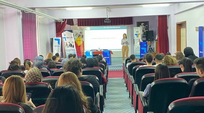 İŞKUR'dan Yüksekokul Öğrencilerine Seminer