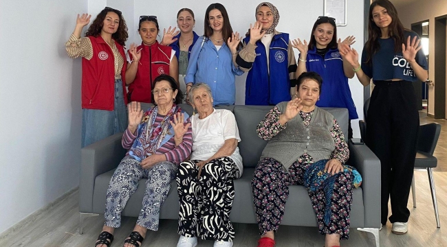 Genç Girişimcilerden Gönüllülük Dokunuşu