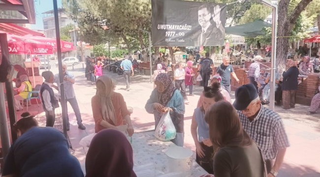 Ferdi Zeyrek Başkan İçin Aşure Hayrı