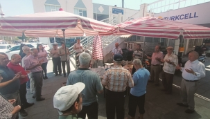 Hal Binası Esnafından Aşure Hayrı