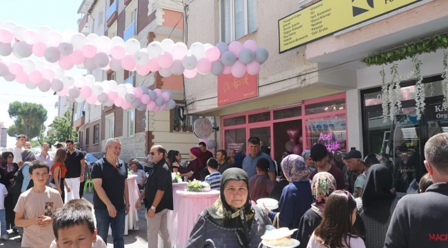 Asel Çiçekçilik Düzenlenen Törenle Açıldı