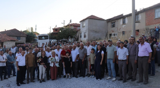 Asfaltlanan Bağlantı Yolları İçin Tören Düzenlendi