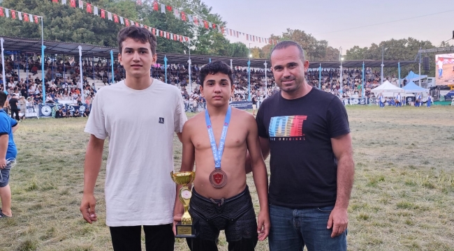 Tepeköylü Sedat Kırkpınarda Güreşecek