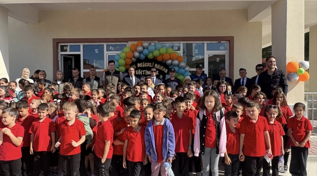İlköğretim Haftası İçin Kutlama Programı