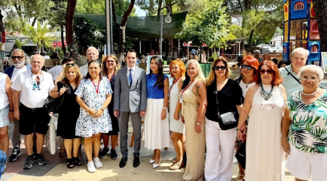 Sanat Sokağı Ressamları Gördes'te Sergi Açtı