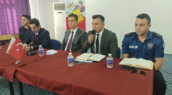 Yüksekokul Öğrencileri İlçe Protokolüyle Buluştu