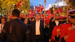 Büyükşehir Belediye Başkanı Dutlulu'dan Cumhuriyet Kutlaması