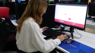 Büyükşehirden Öğrencilere Online Eğitim desteği